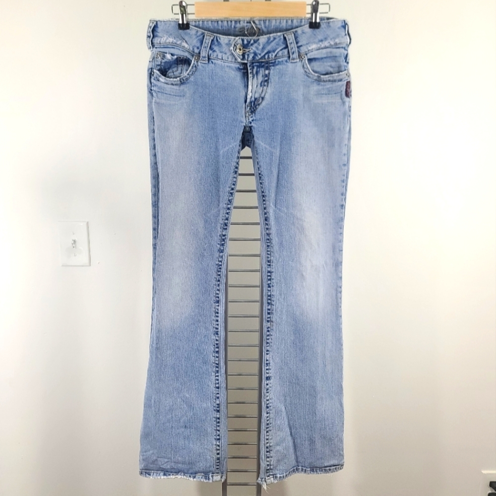Silver Jeans Tuesday Style